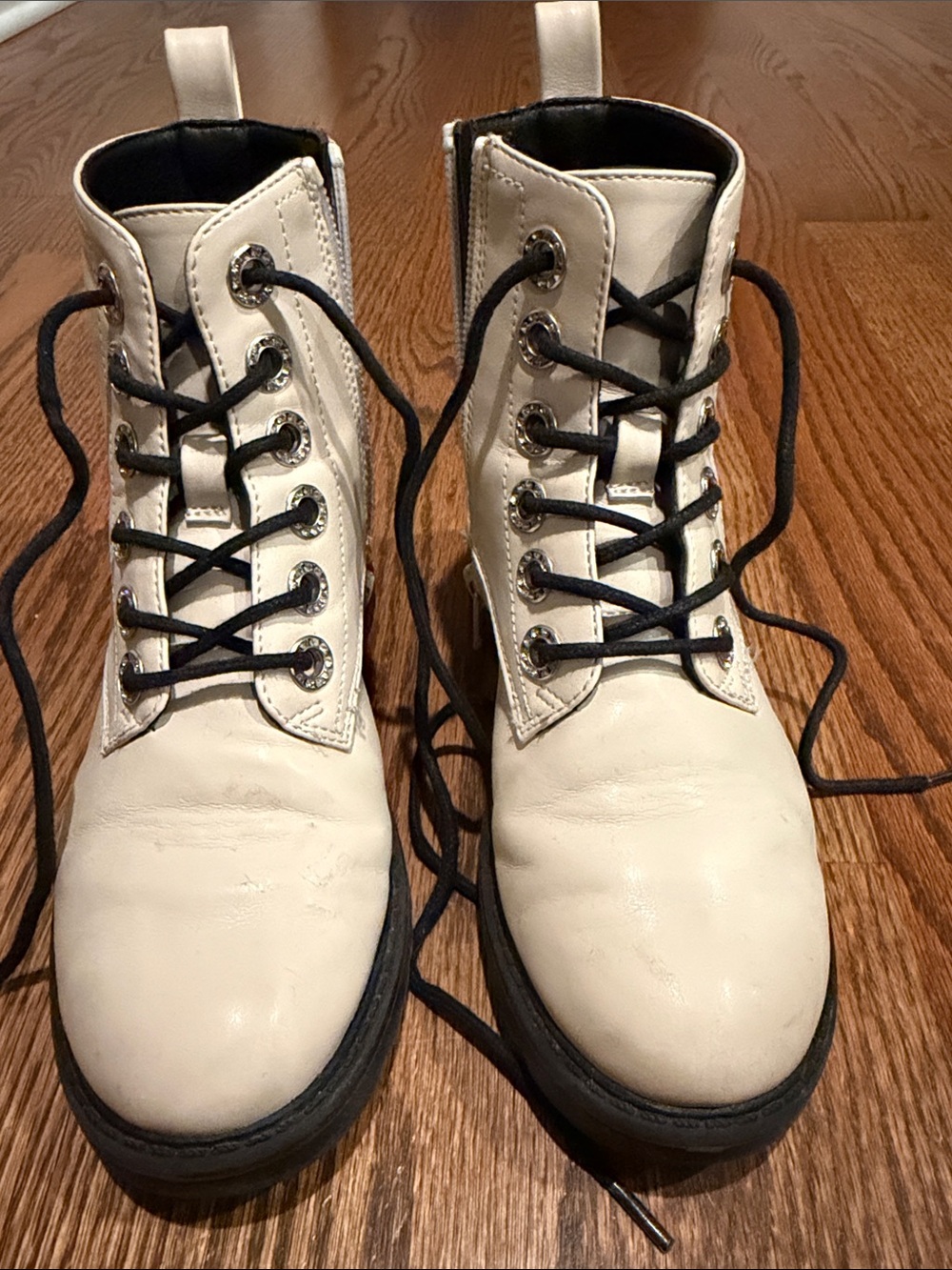White Combat Boots - zip up with Black Laces